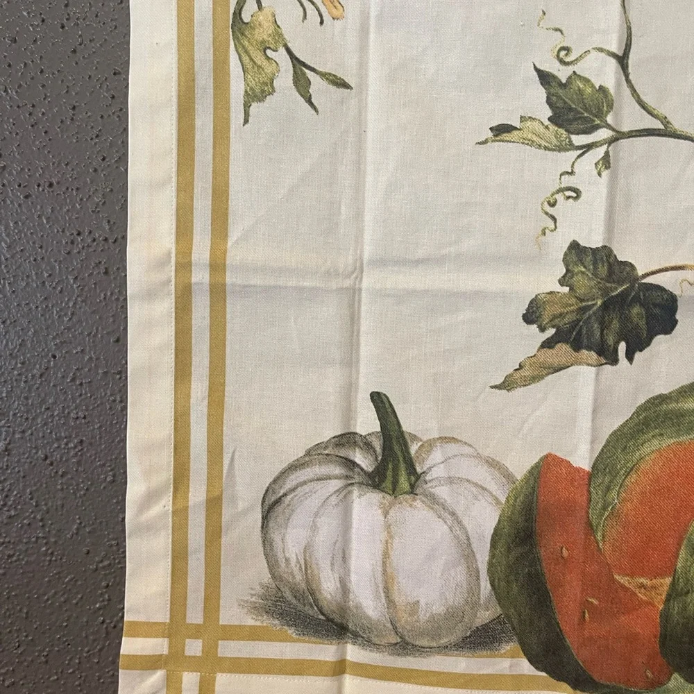 Williams Sonoma Botanical Pumpkin Dinner Napkin
